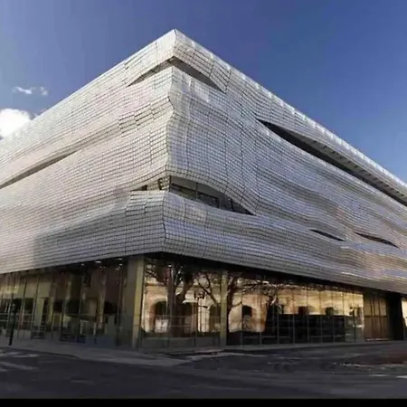 Centre Avec Patio Prive * Nîmes