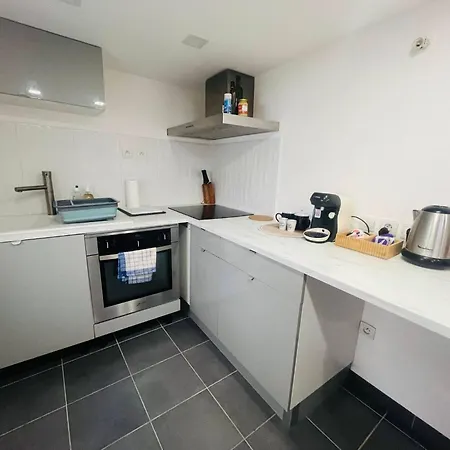 Apartament Centre Avec Patio Prive